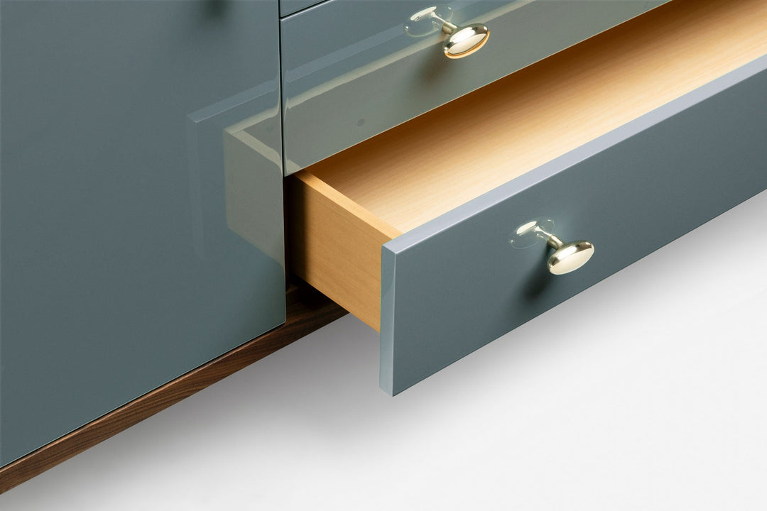 DANISH OILED WALNUT & BAY GLOSS HDF