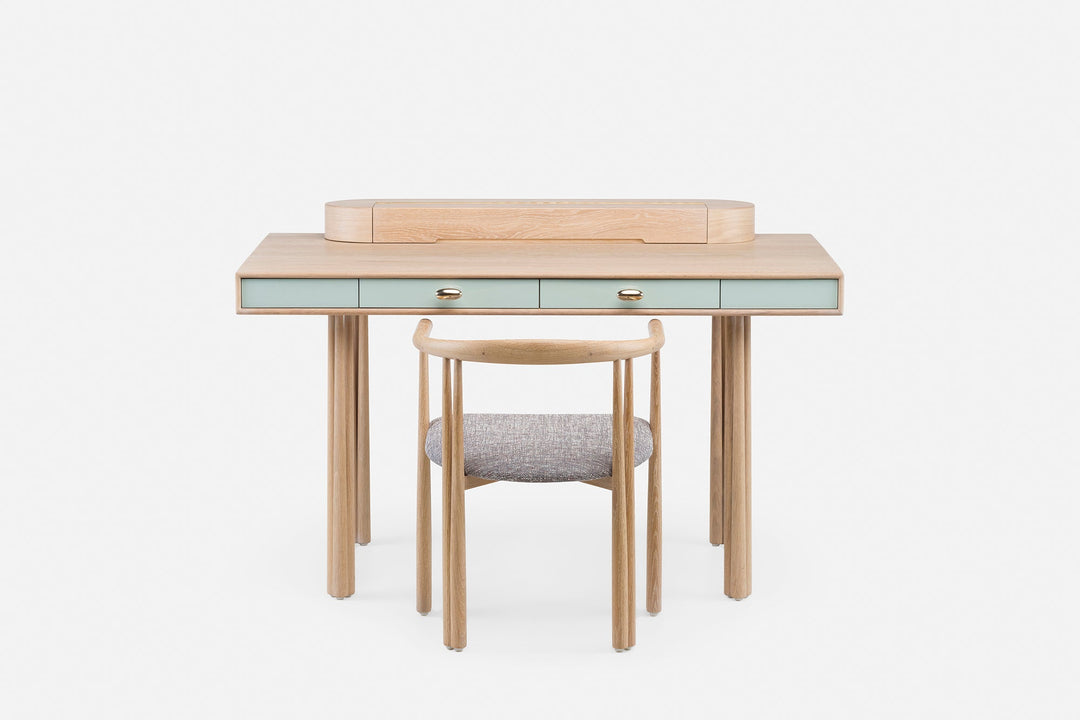 WHITE OILED OAK (+ ELLIOT DRESSING TABLE + ELLIOT CHAIR)