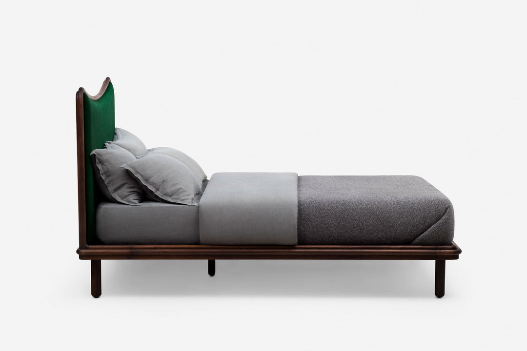 BLACK OILED WALNUT & BYRAM 971