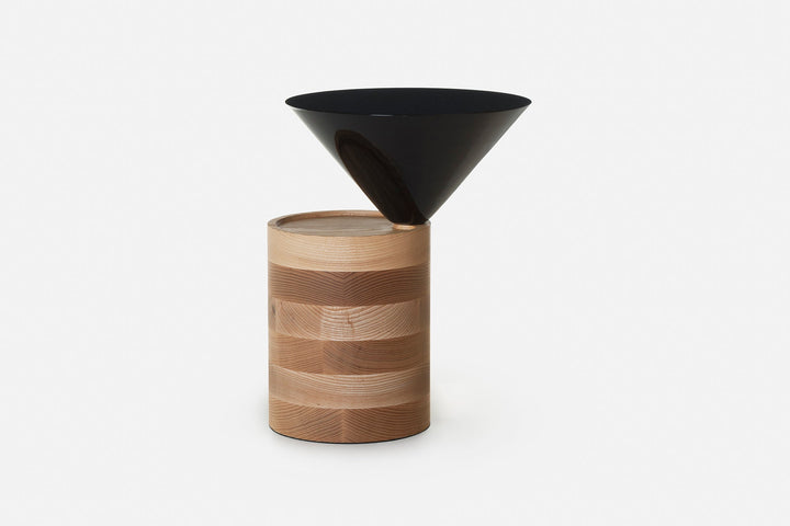 DANISH OILED ASH & BLACK GLOSS HDF