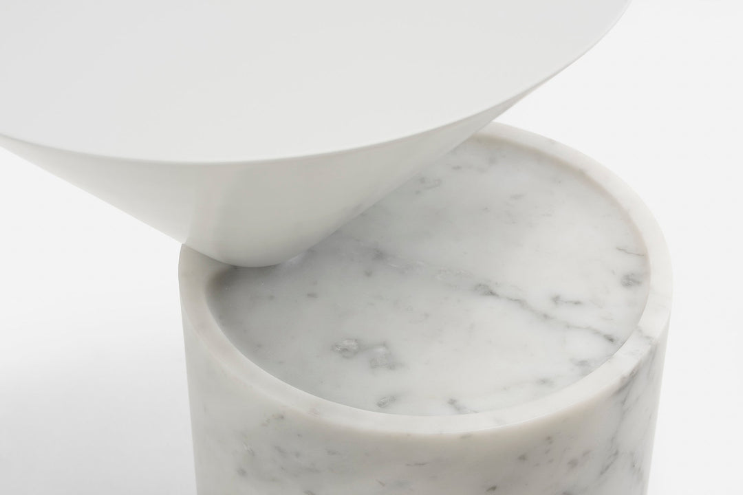 CARRARA MARBLE & WHITE GLOSS HDF