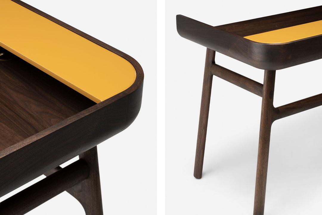 BLACK OILED WALNUT & OCHRE GLOSS HDF