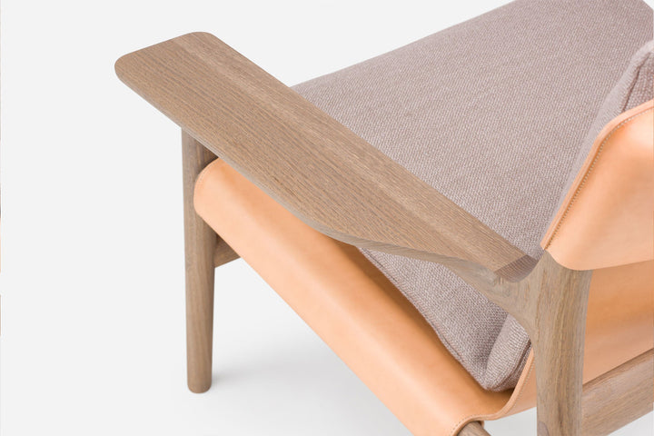 OXIDISED OAK & NATURAL LEATHER & BASE 004