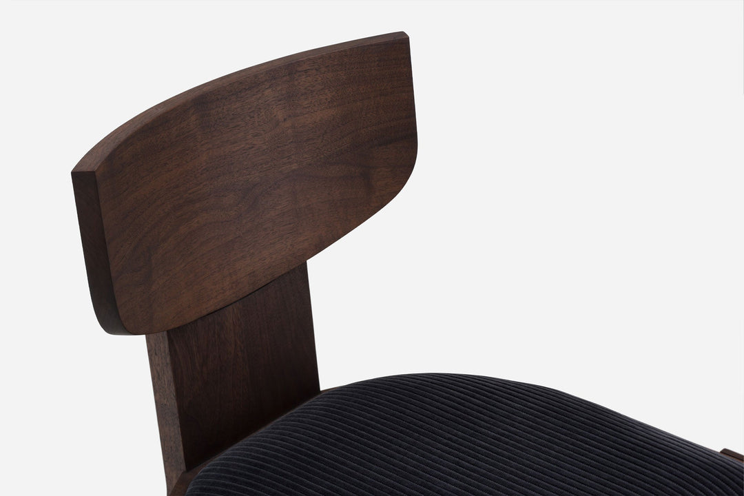 BLACK OILED WALNUT & PHLOX 0183