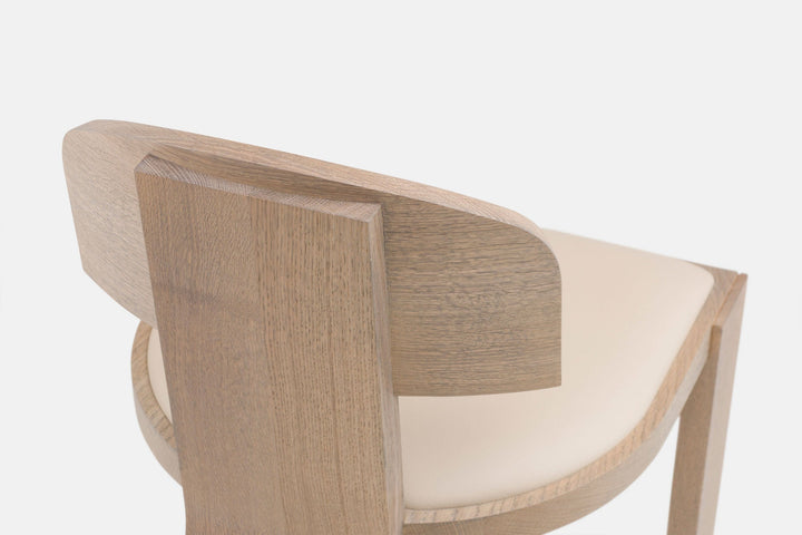 OXIDISED OAK & DUNE LEATHER