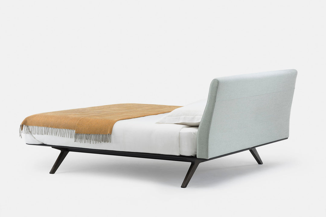 BLACK OILED ASH & SUNNIVA 2 132