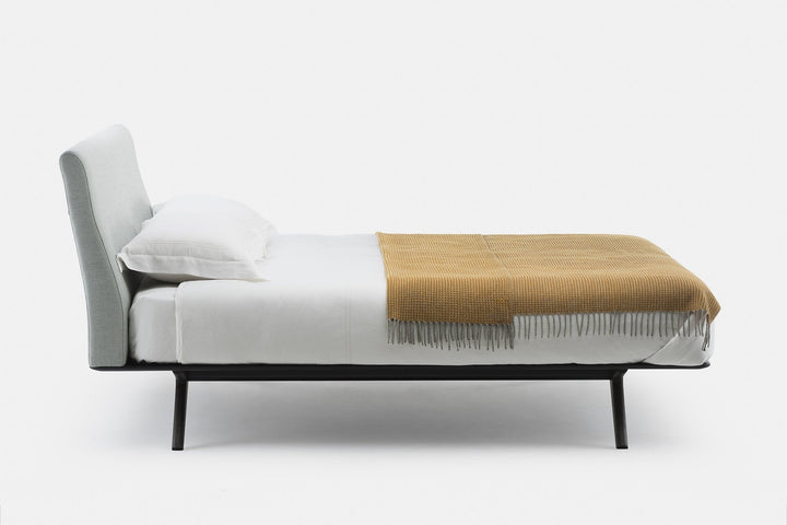 BLACK OILED ASH & SUNNIVA 2 132