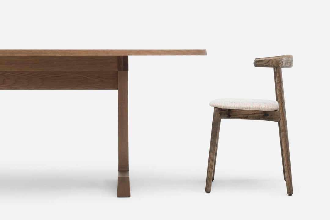 OXIDISED OAK (MODEL: FM + UPHOLSTERED ANDO CHAIR)