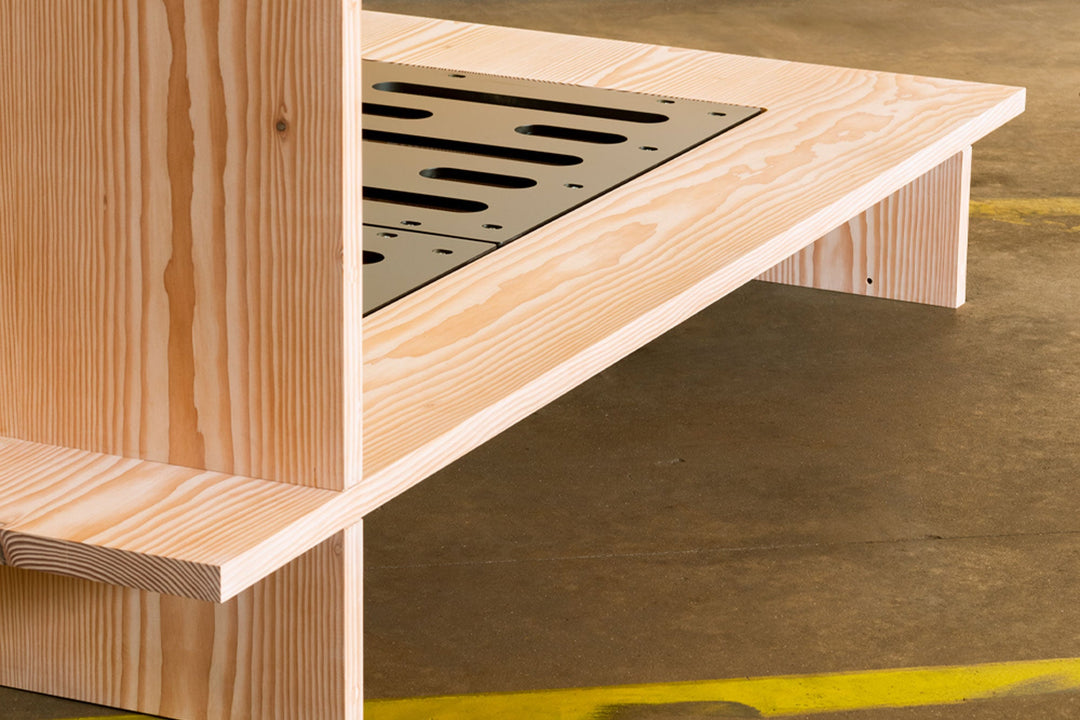 WHITE OILED DOUGLAS FIR (MODEL: S)