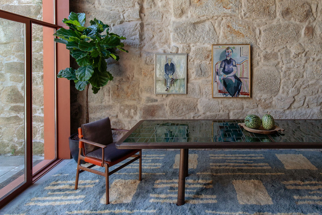 SELA DINING ARMCHAIR