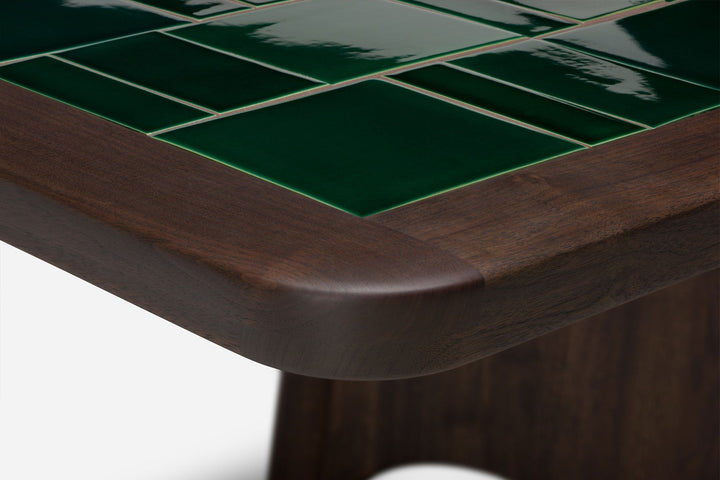 BLACK OILED WALNUT & GREEN TILE (MODEL: L)