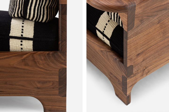 DANISH OILED WALNUT & MANTA LIDO PRETO / CRU