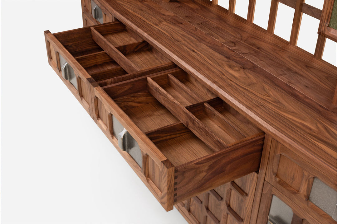 DANISH OILED WALNUT & GREY CERAMIC & GREEN FLORES TEXTILE LINEN (MODEL: LF)