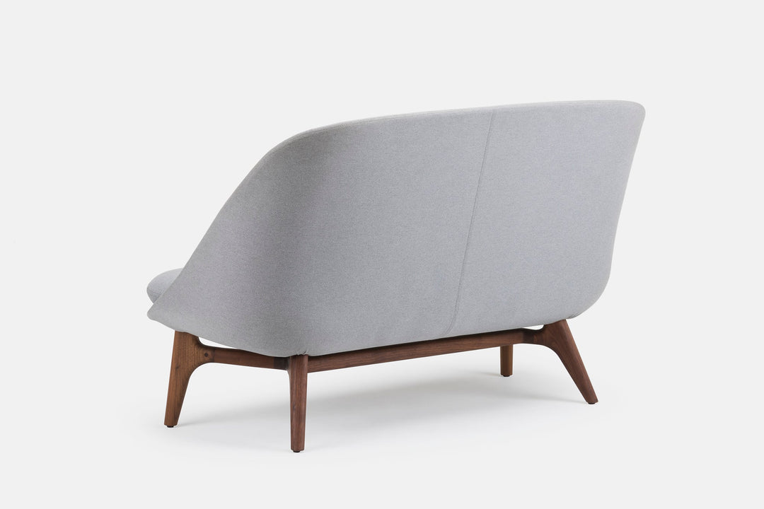 DANISH OILED WALNUT & COM