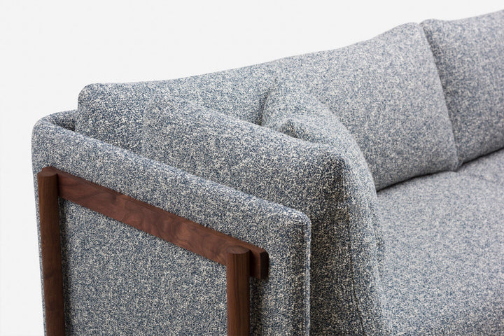 DANISH OILED WALNUT & ZERO 005 (MODEL: MA)