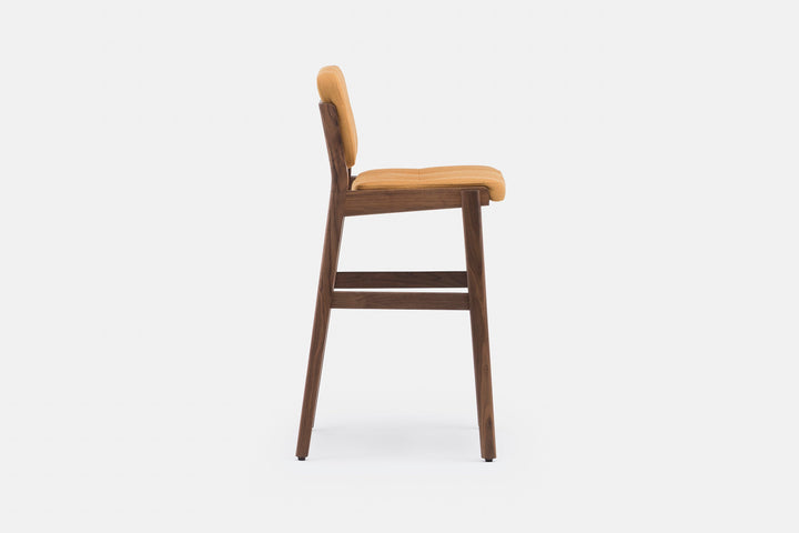 DANISH OILED WALNUT & VIDAR 2 472 (MODEL: P)