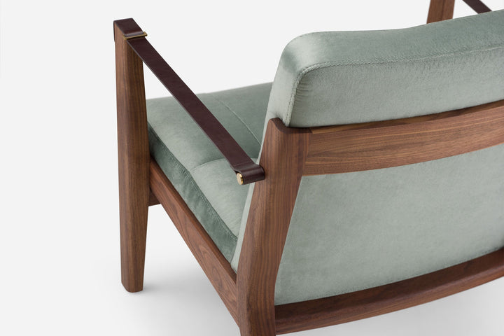 DANISH OILED WALNUT & AVALON 2 035 & BROWN LEATHER STRAPS