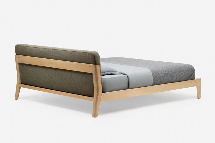 WHITE OILED OAK & NARA 005