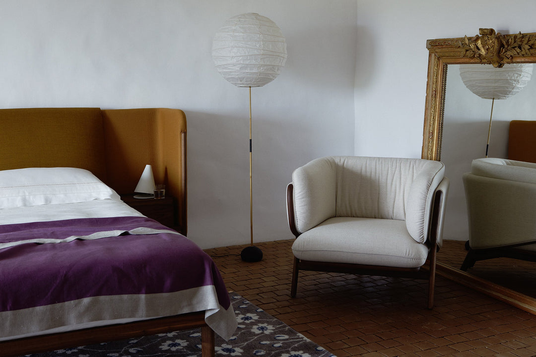 DANISH OILED WALNUT & SUNNIVA 2 811 (+ LOW DUBOIS BED)