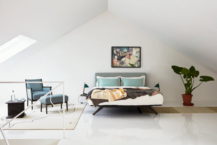 BLACK OILED ASH & SUNNIVA 2 152 (+ MIRA LOUNGE CHAIR, I-BEAM SIDE TABLE AND HEPBURN BED)