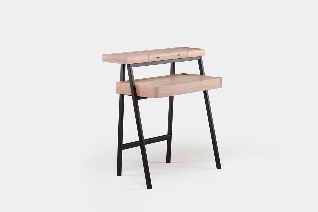 WHITE OILED OAK & BLACK STAINED ASH